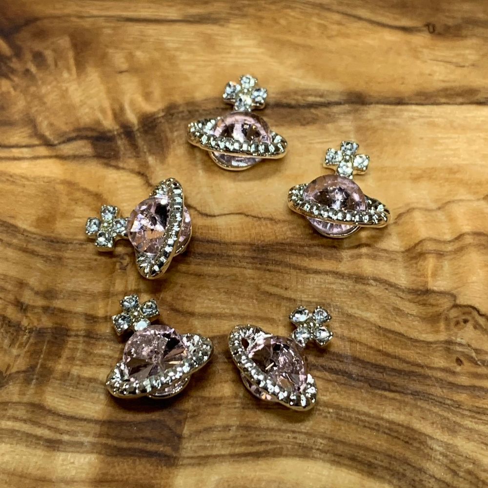 Pink Planet Nail Charms — Fresh Seasonal Nail Looks